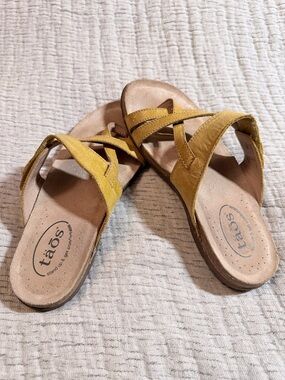 Taos Footwear Mustard Yellow Crisscross Leather Slide Sandals